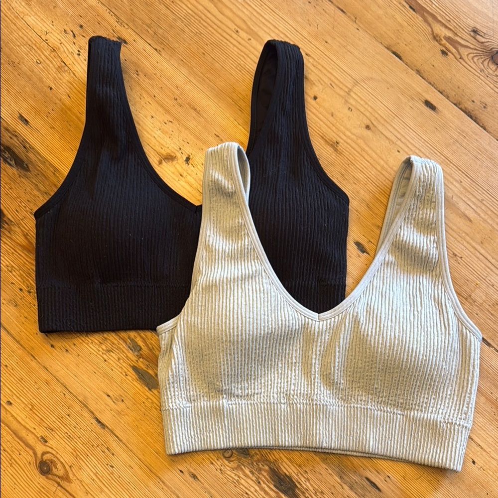 Aerie Black and Gray Ribbed Bralette Set